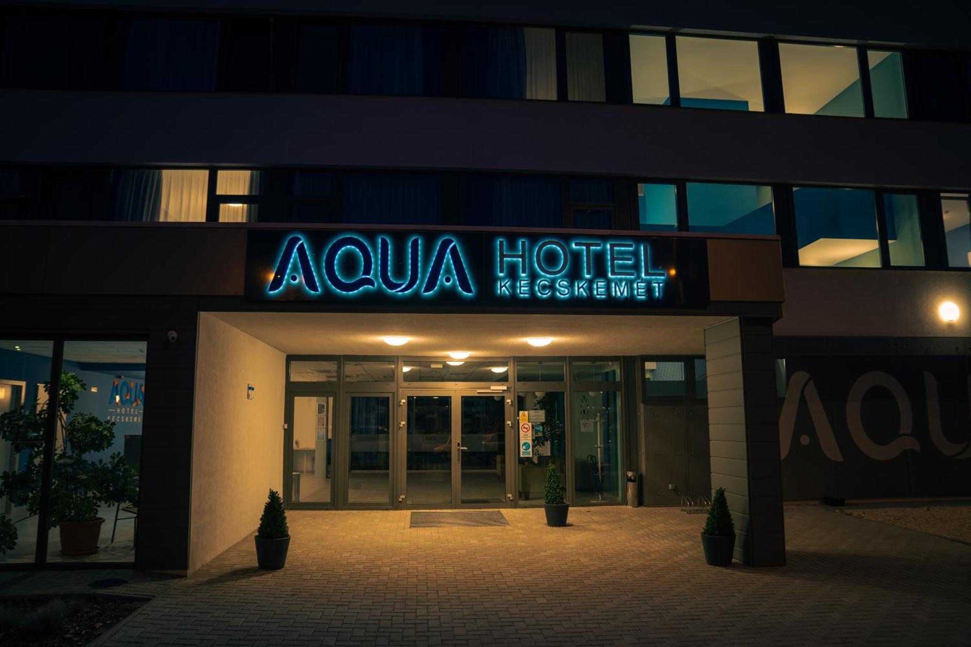 Aqua Hotel Kecskemét المظهر الخارجي الصورة